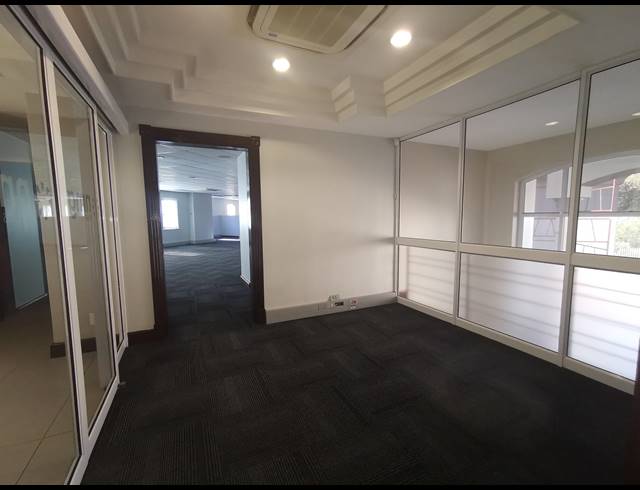 363M² OFFICE FOR SALE IN TYGER VALLEY